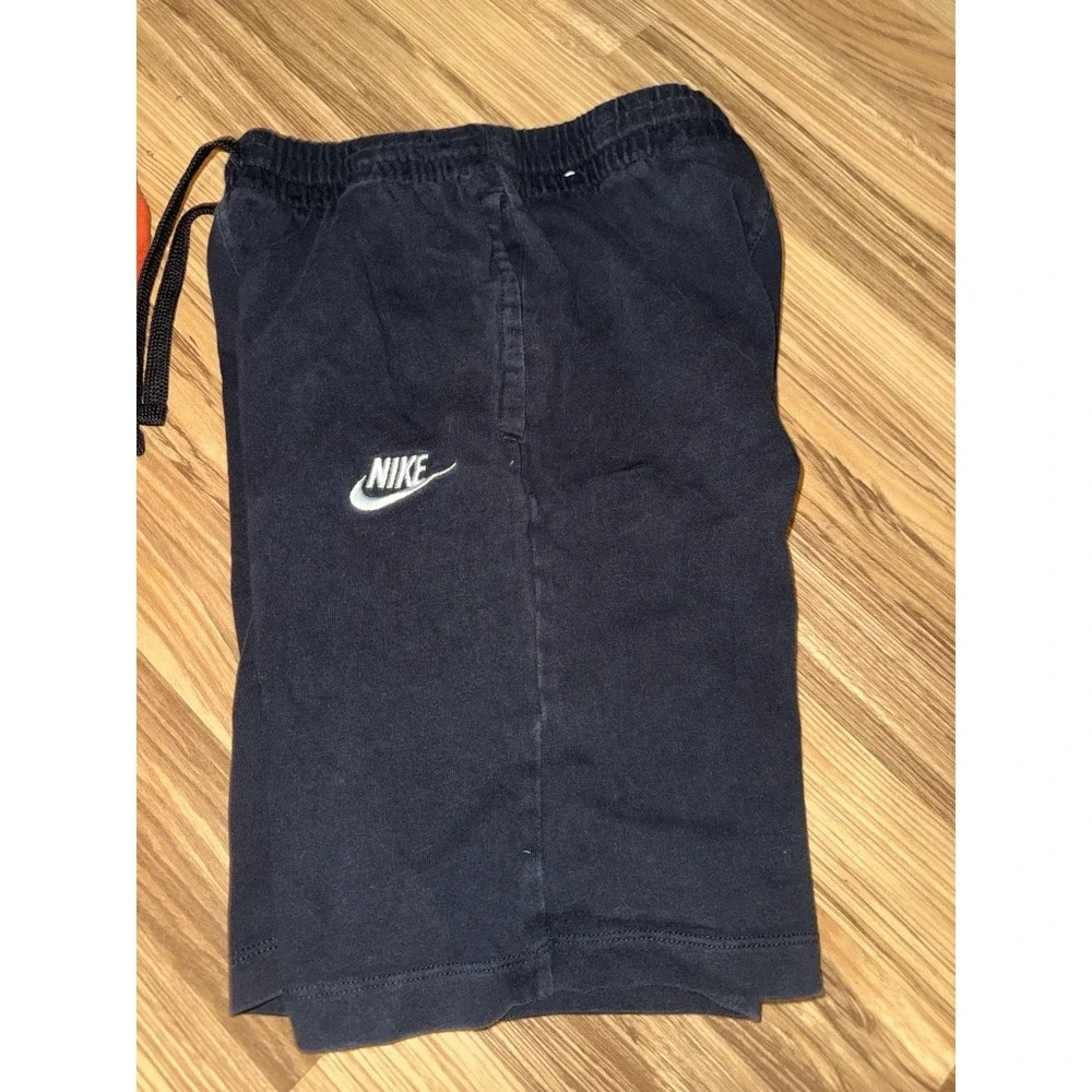 Nike Boy's Medium M Shorts Lot Cotton Orange Black‎